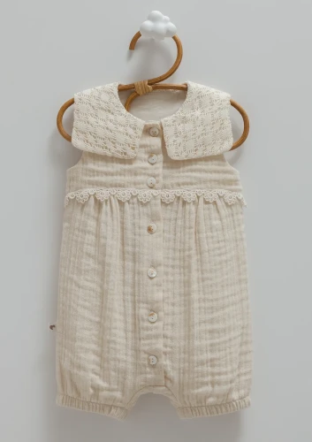 Salopetă Caramell Lace Flowers Beige & Ecru (6-9L) cumpăra în Chișinau
