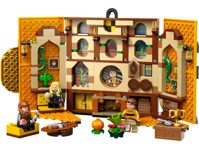 Set construcție Lego Harry Potter Hufflepuff House Banner, 313 elemente  cumpăra în Chișinau