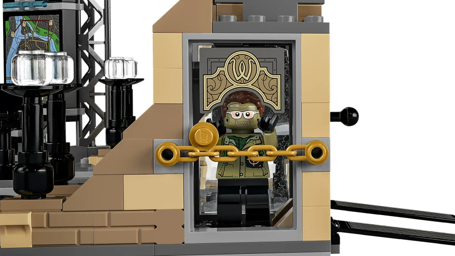 Set construcție Lego Batman Batcave: The Riddler Face-off, 581 elemente cumpăra în Chișinau