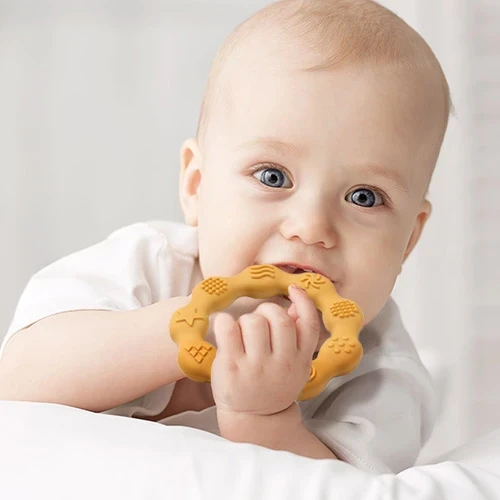 Inel gingival BabyOno Ring Yellow cumpăra în Chișinau