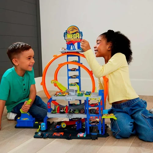 Set construcție Hot Wheels Mega garaj cu buclă cumpăra în Chișinau