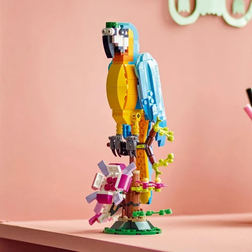Set construcție Lego Creator Exotic Parrot, 253 elemente cumpăra în Chișinau