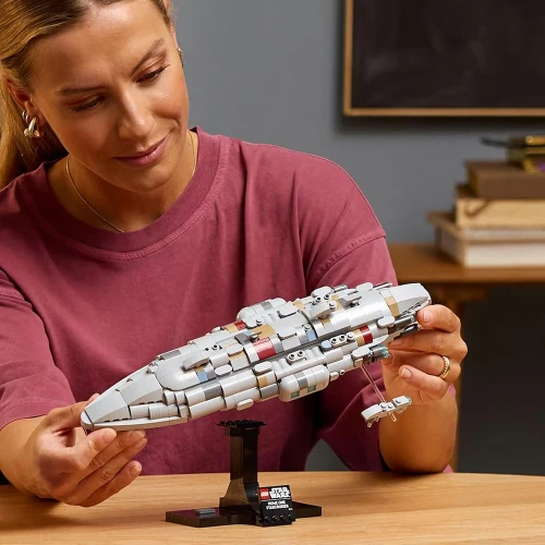 Конструкторы Lego Star Wars Home One Starcruiser, 559 элементов купить в Кишиневе