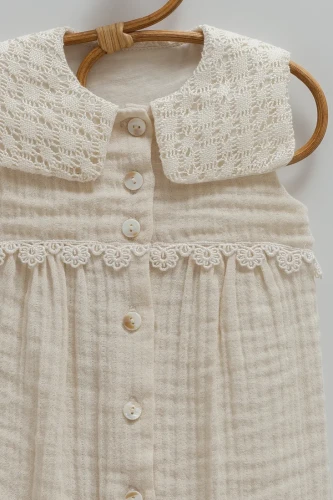 Salopetă Caramell Lace Flowers Beige & Ecru (9-12L) cumpăra în Chișinau