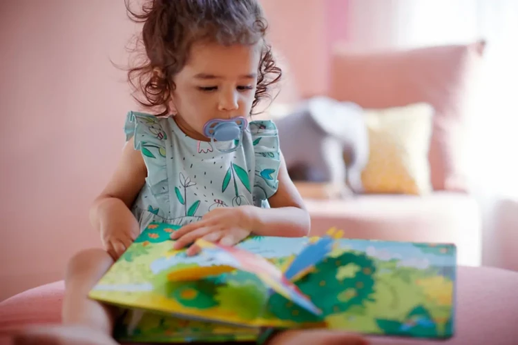 Suzeta ortodontică din silicon Philips Avent Ultra Air Girl Pink & Blue (6-18 luni), 2 buc. cumpăra în Chișinau