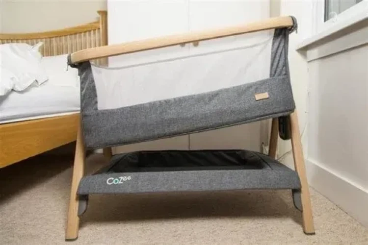 Детская кроватка 2 в 1 Tutti Bambini CoZee Oak купить в Кишиневе