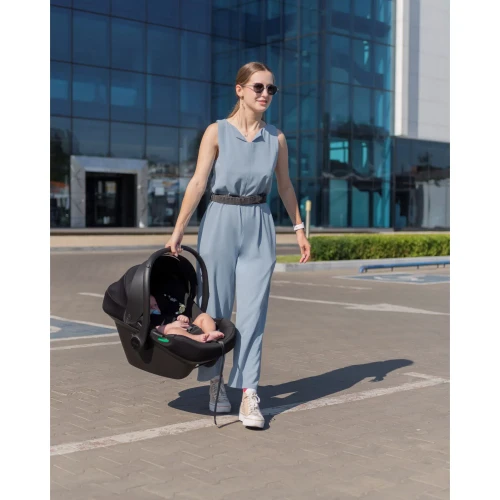 Scoica auto 40-87 cm (i-Size) Carrello Nova Black Line cumpăra în Chișinau