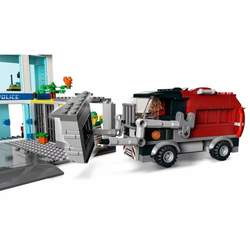 Set construcție Lego City Police Station, 668 elemente cumpăra în Chișinau