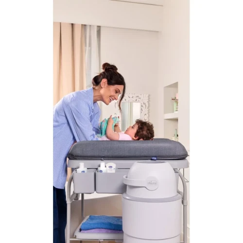 Ванночка с подставкой и пеленальный столи Chicco Cuddle&Bubble Graphite Melange, 82 см купить в Кишиневе