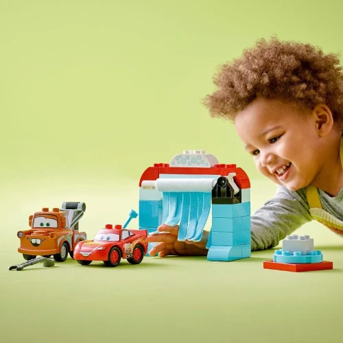 Set construcție Lego Duplo Distracție la spălătorie cu Fulger McQueen și Bucșa, 29 elemente cumpăra în Chișinau