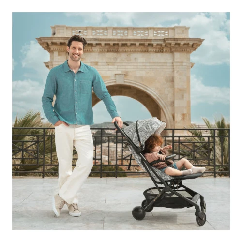 Cărucior de plimbare Kinderkraft Pilot 2 Bizuu Lunar Black cumpăra în Chișinau
