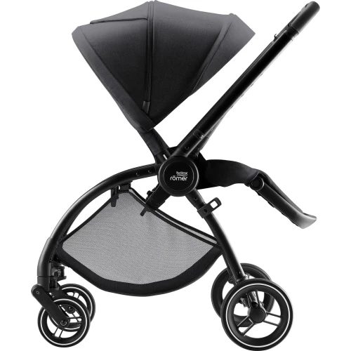 Cărucior de plimbare reversibil Britax-Römer Rio Carbon Black cumpăra în Chișinau