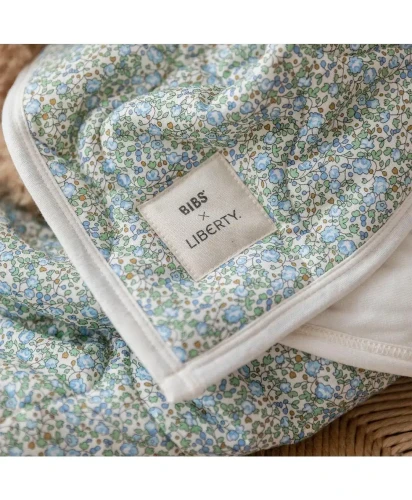 Пледик Bibs Liberty Chamomile Lawn Violet Sky, 85x110 см купить в Кишиневе