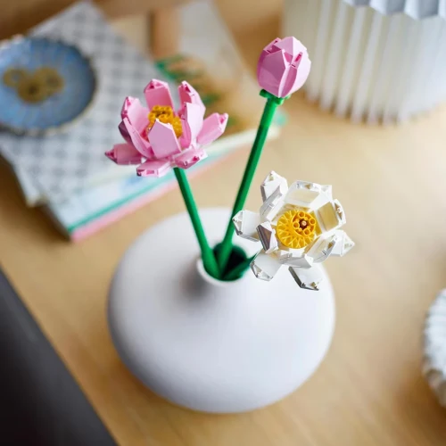 Set construcție Lego Botanicals ​​Lotus Flowers, 220 elemente cumpăra în Chișinau