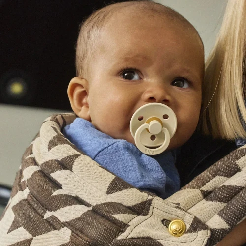 Пустышка круглая латексная Bibs Ivory Премиальная упаковка, 6-18 мес. купить в Кишиневе