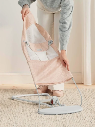 Balansoar BabyBjorn Balance Soft Pearly Pink cumpăra în Chișinau
