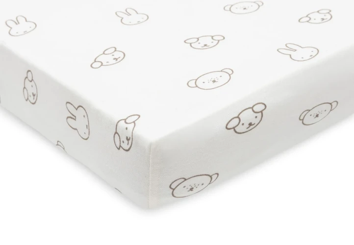 Простыня на резинке Jollein Miffy and Friends, 120x60 см купить в Кишиневе