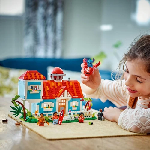 Set construcție Lego Disney Lilo and Stitch Beach House, 834 elemente cumpăra în Chișinau