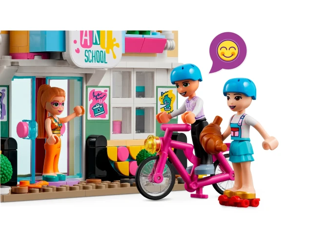 Set construcție Lego Friends Emma's Art School, 844 elemente cumpăra în Chișinau