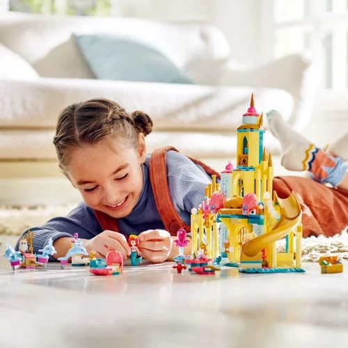 Set de construcție LEGO Disney Ariel's Underwater Palace (Palatul subacvatic al lui Ariel), 498 elemente cumpăra în Chișinau