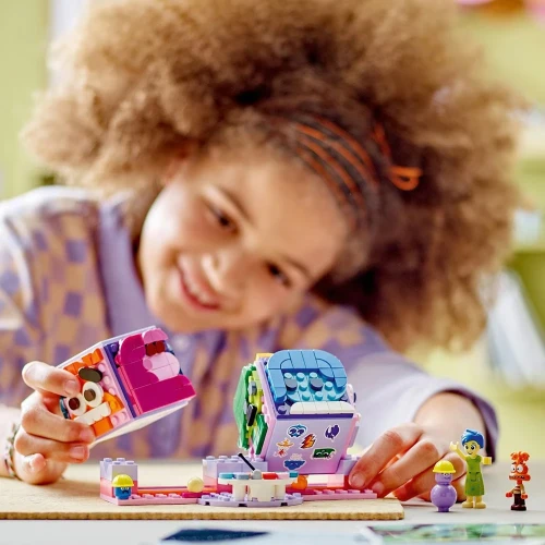 Конструкторы Lego Disney Inside Out 2 Mood Cubes, 394 элемента купить в Кишиневе