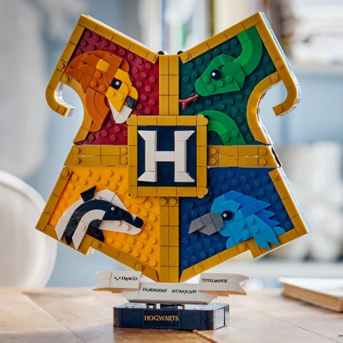 Конструкторы Lego Harry Potter Hogwarts House Crest, 545 элементов купить в Кишиневе