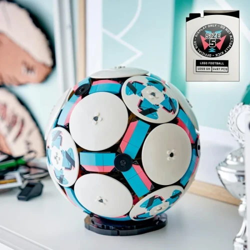 Set construcție Lego Editions Football, 1498 elemente cumpăra în Chișinau