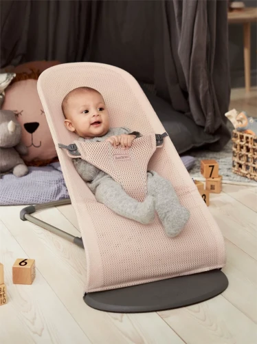 Качалка BabyBjorn Bliss Pearly Pink купить в Кишиневе