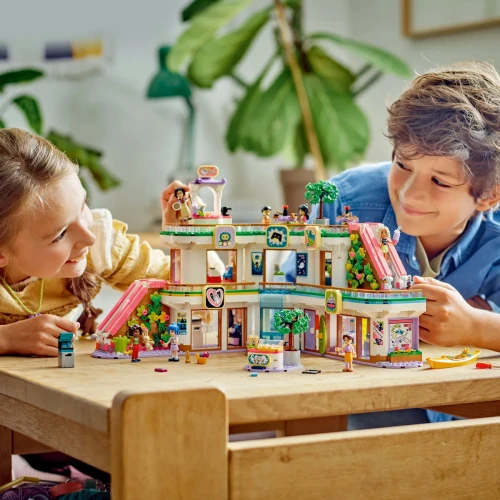 Конструкторы Lego Friends Heartlake City Shopping Mall, 1237 элементов купить в Кишиневе
