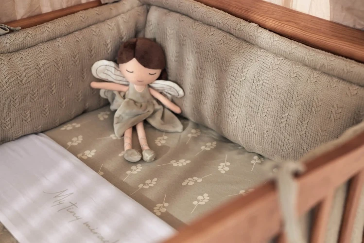 Простыня на резинке Jollein Jersey Twig Olive Green, 120x60 см купить в Кишиневе