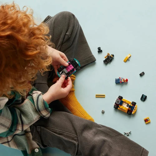 Set construcție Lego City Go-Karts and Race Drivers, 99 elemente cumpăra în Chișinau