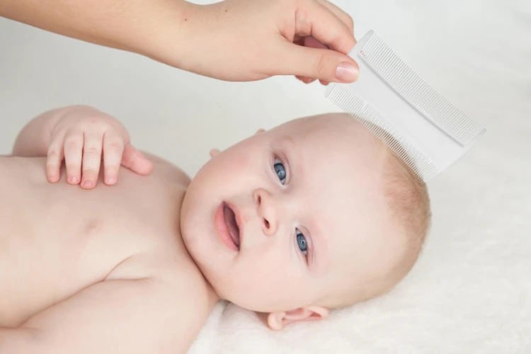 Pieptene pentru crustele de lapte BabyJem Delicate White cumpăra în Chișinau