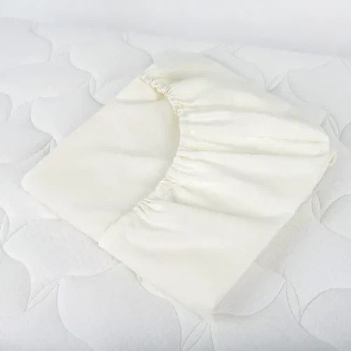 Cearsaf de pat pe elastic Perina Sateen Premium Oval Alb de lapte, 125x75 cm cumpăra în Chișinau