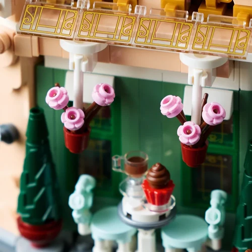 Set construcție Lego Icons French Cafe, 1101 elemente cumpăra în Chișinau
