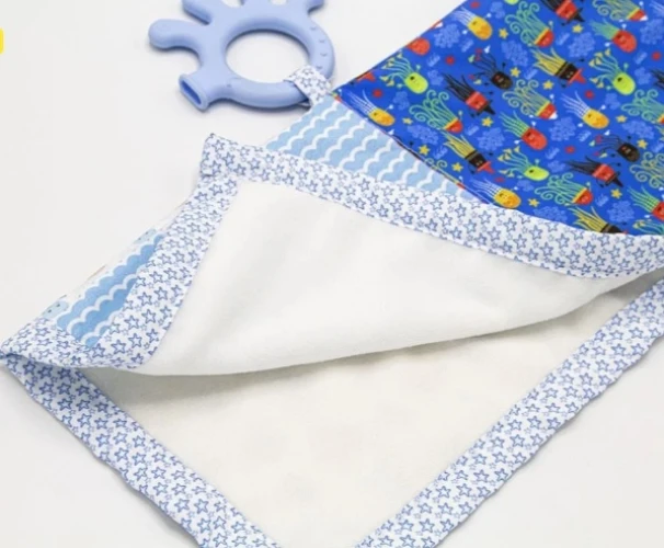 Игрушка для прорезывания зубов с одеялом BabyJem Patchwork Cиняя купить в Кишиневе