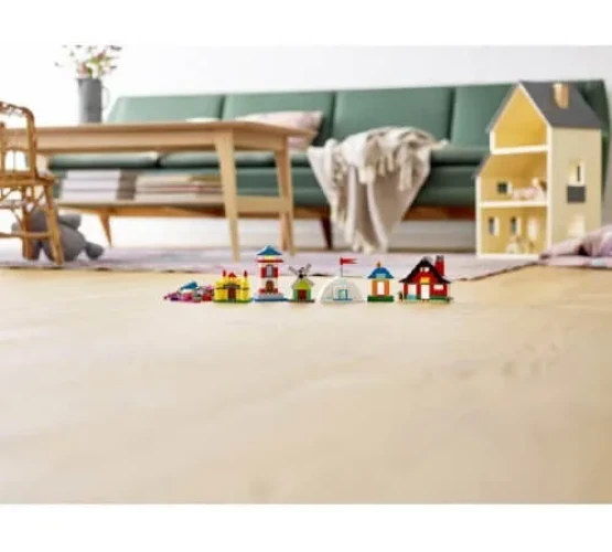 Constructor Lego Classic "Cuburi și case" (270 el.) cumpăra în Chișinau