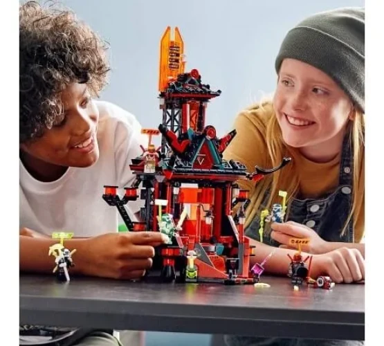 Constructor Lego Ninjago "Templul Imperial al Nebuniei" (810 el.) cumpăra în Chișinau