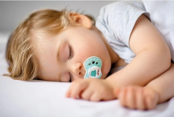 Suzeta dinamica din silicon Lovi RetroBaby boy (0-3 luni) 2 buc. cumpăra în Chișinau