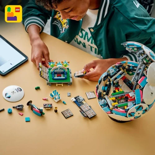 Set construcție Lego Editions Football, 1498 elemente cumpăra în Chișinau