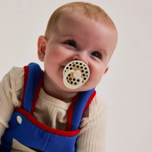 Пустышка круглая латексная Bibs Polka Ivory/Deep Space, 0-6 мес. купить в Кишиневе