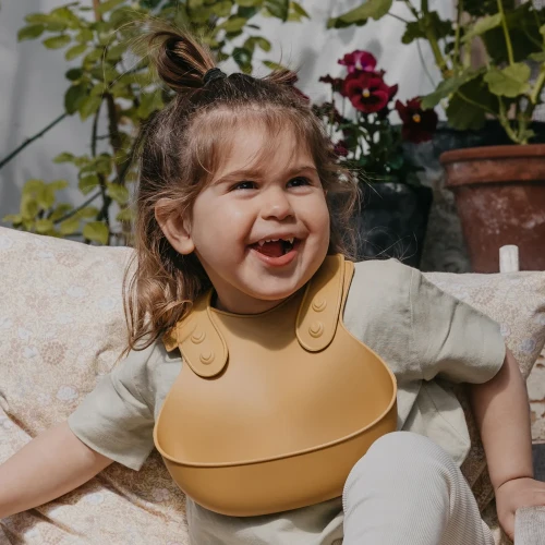 Слюнявчик из полимера Bibs Bib Earth купить в Кишиневе