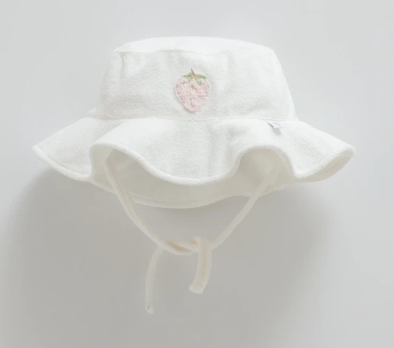 Căciulă Caramell Berry Days Ivory (6-9L) cumpăra în Chișinau