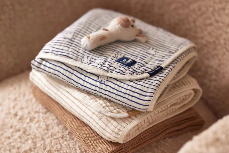 Păturică Jollein Muslin Miffy Stripe Navy, 75x100 cm cumpăra în Chișinau