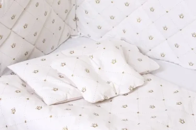 Lenjerie de pătuț 8 piese PernaMea Coroniță Maro cumpăra în Chișinau