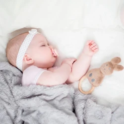 Пустышка силиконовая динамическая Lovi My Little Love Girl 0-2  мес. 2 шт купить в Кишиневе. Фото 6