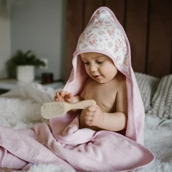 Банное полотенце BabyOno Terry Pink, 100x100 см купить в Кишиневе. Фото 2