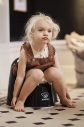 Горшок-кресло BabyBjorn Potty Chair Black/White, 6 мес+ купить в Кишиневе. Фото 5