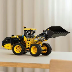 Set construcție Lego Technic Volvo L120 Electric Wheel Loader, 973 elemente cumpăra în Chișinau. Foto 4