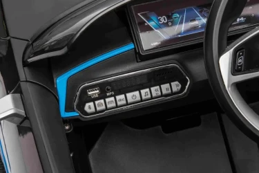Mașină electrică KidsCar BMW i4 4x4 Negru cumpăra în Chișinau. Foto 2
