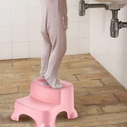 Ступенька для ванной BabyJem Step Stool Pink купить в Кишиневе. Фото 2